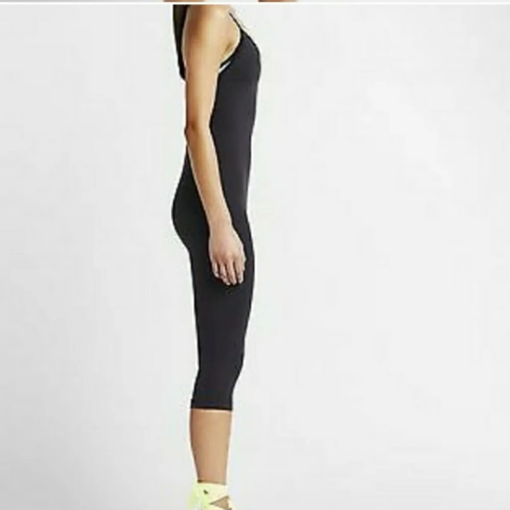 NIKE Pro Compession yoga bodysuit size Small